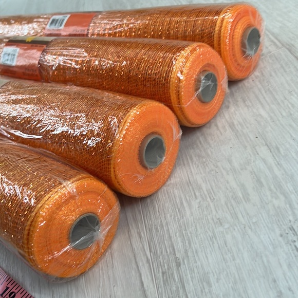 Celebrate It set of 4 orange and metallic Premium Mesh - Picture 3 of 3